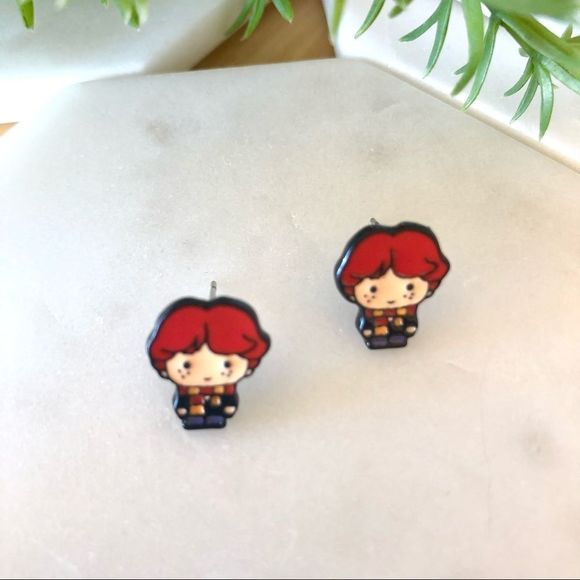 New! Harry Potter Hogwarts Acrylic Stud Earrings - Picture 9 of 14